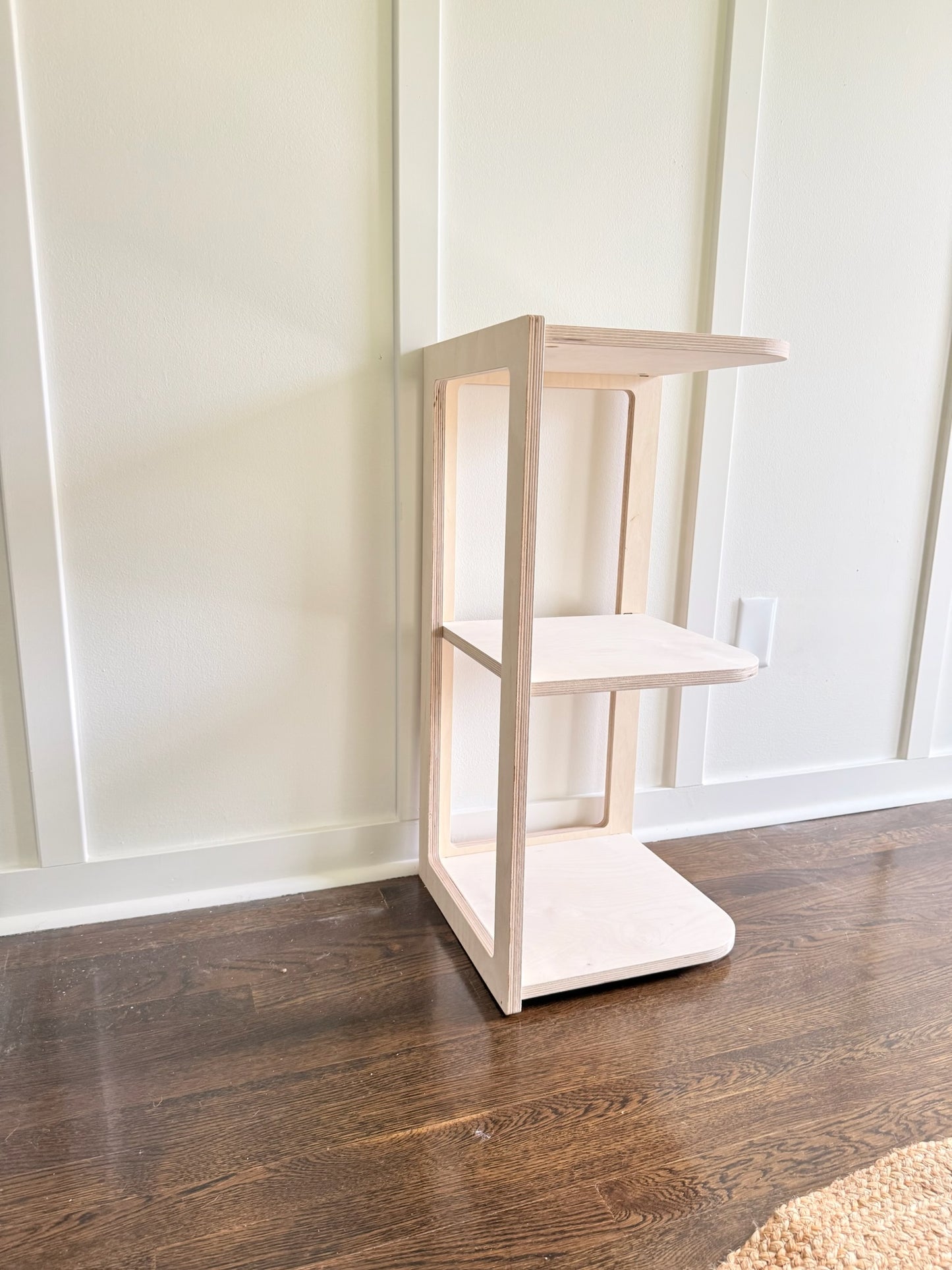 Corner and End Toy Shelf